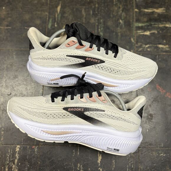 Brooks Ghost 17 Womens 8.5 Rose Gold Wide Comfort Running Shoes - Picture 2 of 6